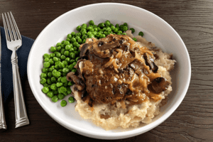 salisbury-steak-healthy-gourmet-menu