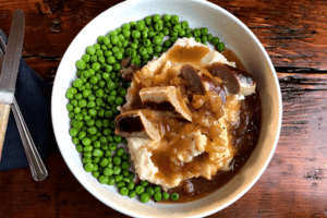 bangers-and-mash-healthy-gourmet-menu