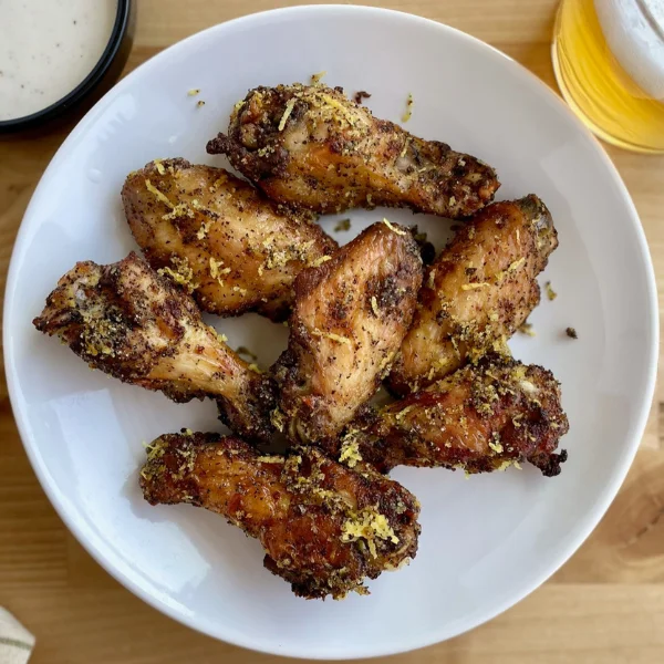 EatFlavorly-Prepared-Meal-Delivery-Service-Lemon-Pepper-Wings