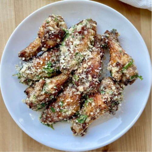 GARLIC PARMESAN WINGS