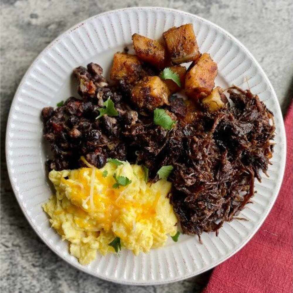 Barbacoa Breakfast Plate