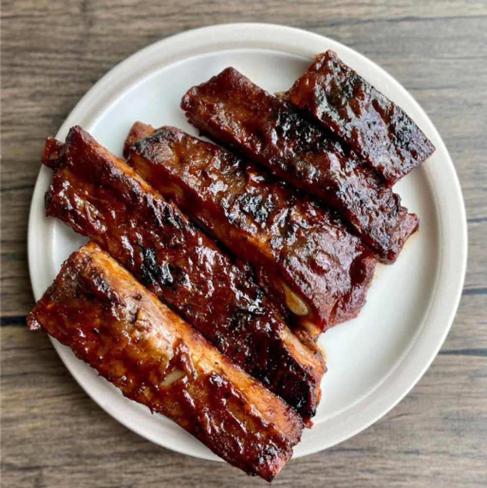 BBQ GLAZED RIBS